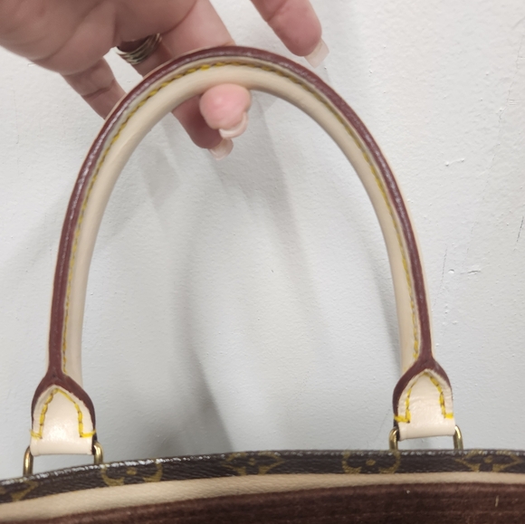 Louis Vuitton Sac Plat Bag - Picture 5 of 16